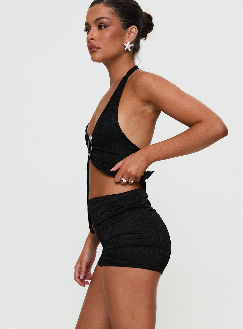 Moderna | Mid-Rise Lace Shorts with Elasticated Waistband | Slim Fit for Comfort 3