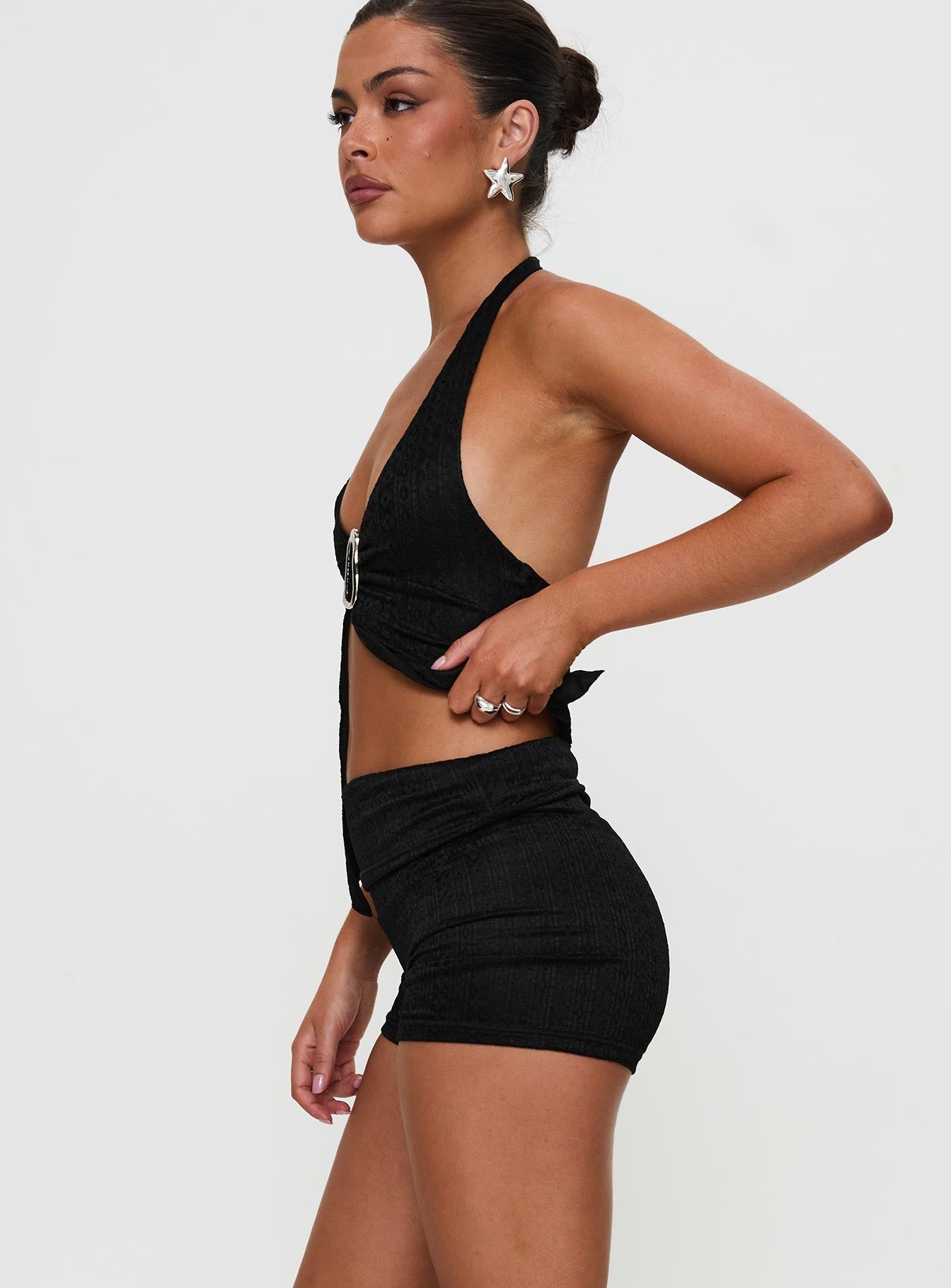 Moderna | Mid-Rise Lace Shorts with Elasticated Waistband | Slim Fit for Comfort 3