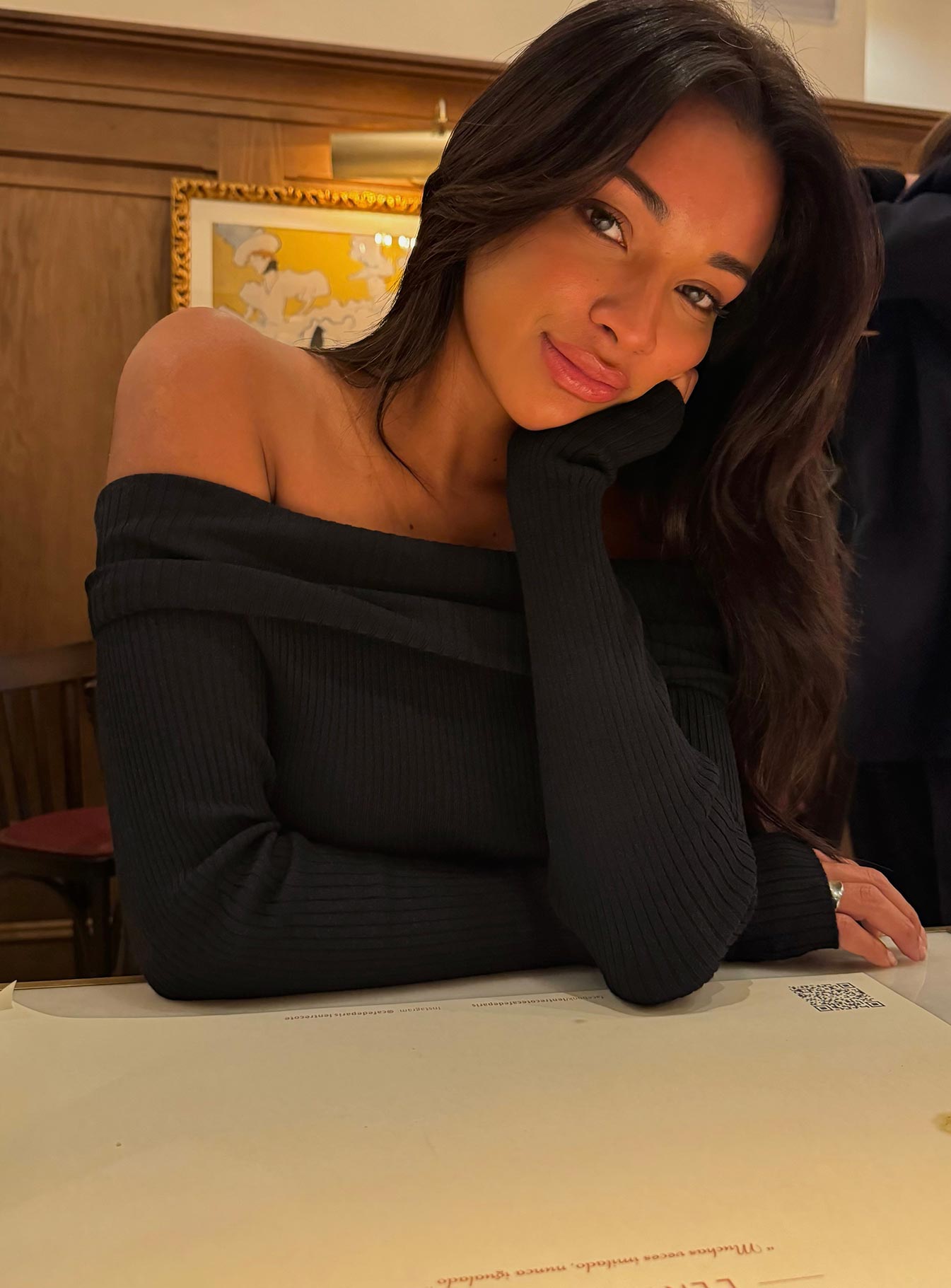 Morley Collection | Off Shoulder Black Sweater with Ribbed Design | Slim-Fit Crop for Effortless Style 7